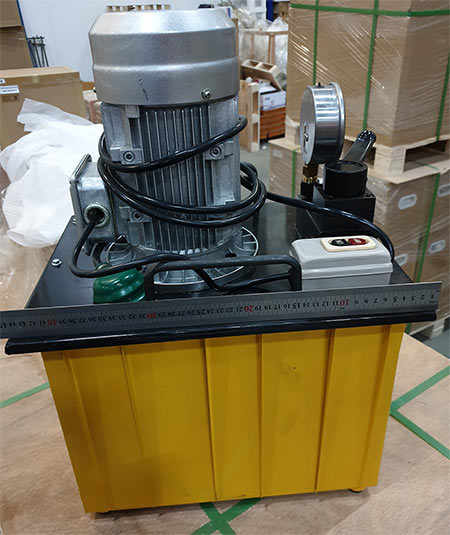 Маслостанция МГС 700-1.5-Р-2 (1.5 л/мин, 700бар, 380В) длина бака