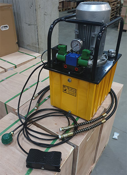 Маслостанция МГС 700-3.0П-Э-2 (3 л/мин, 700бар, 380В)