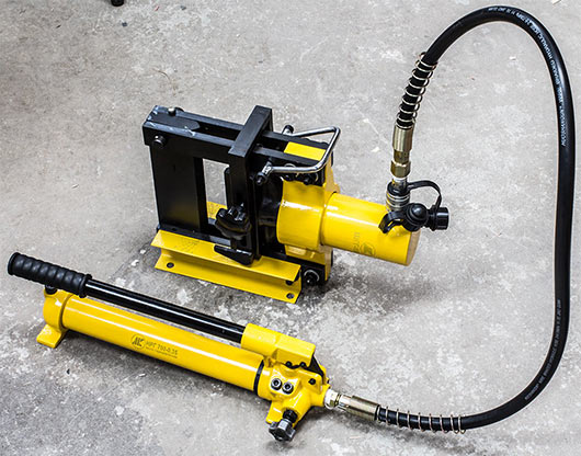 Насос гидравлический ручной НРГ 700-0.35 с шиногибом ШГГ-150Н